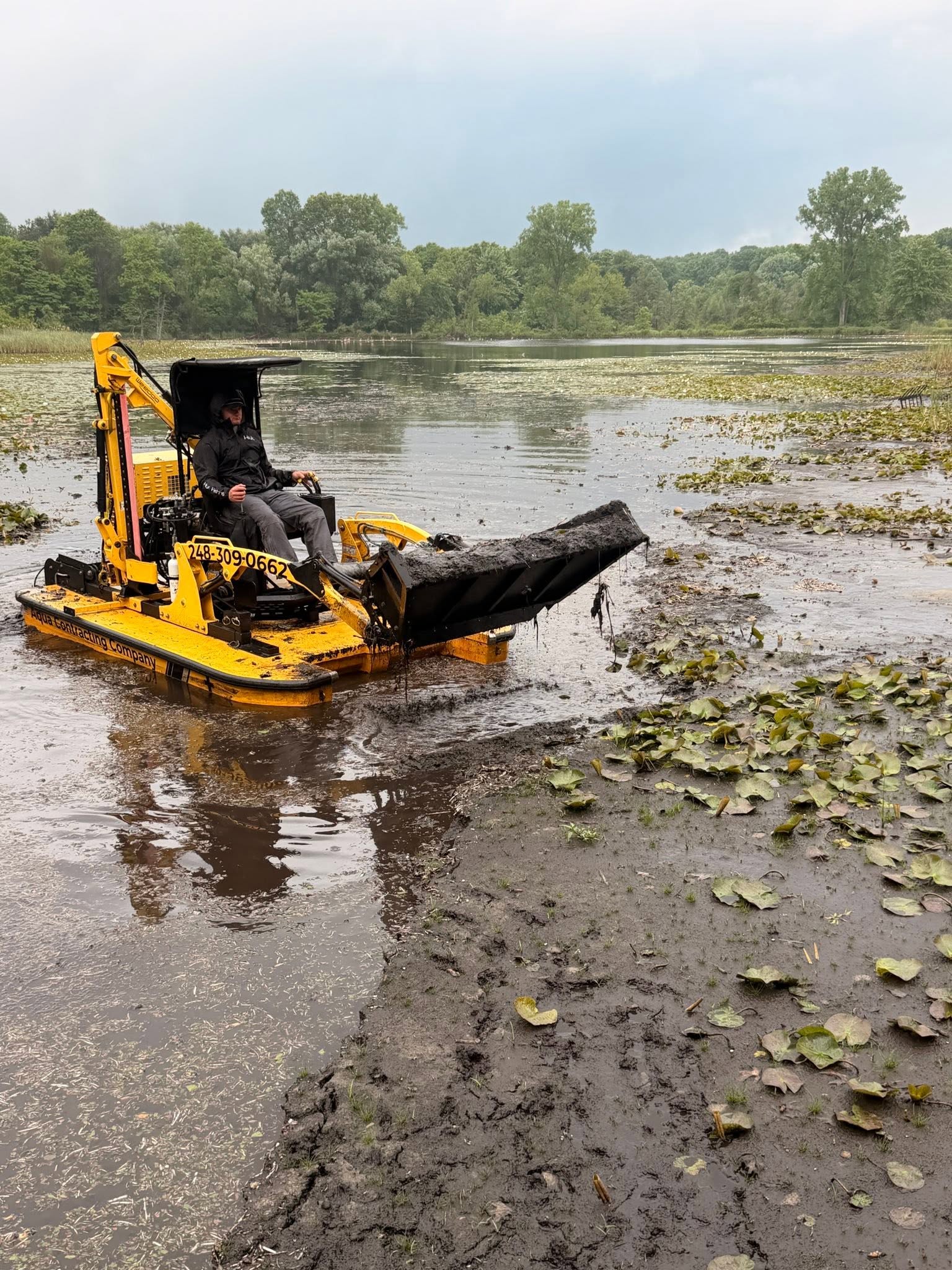 Muck Removal & Dredging project photo 3